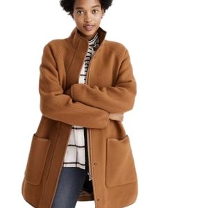 New Madewell Estate Cocoon camel colored wool blend coat. Size 3X